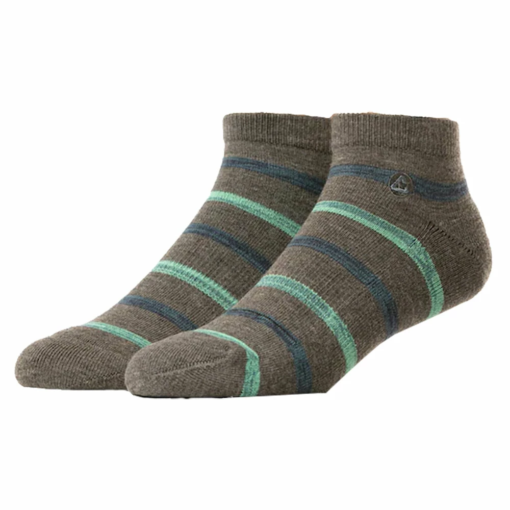 Cuater By TravisMathew Dagger Ankle Socks